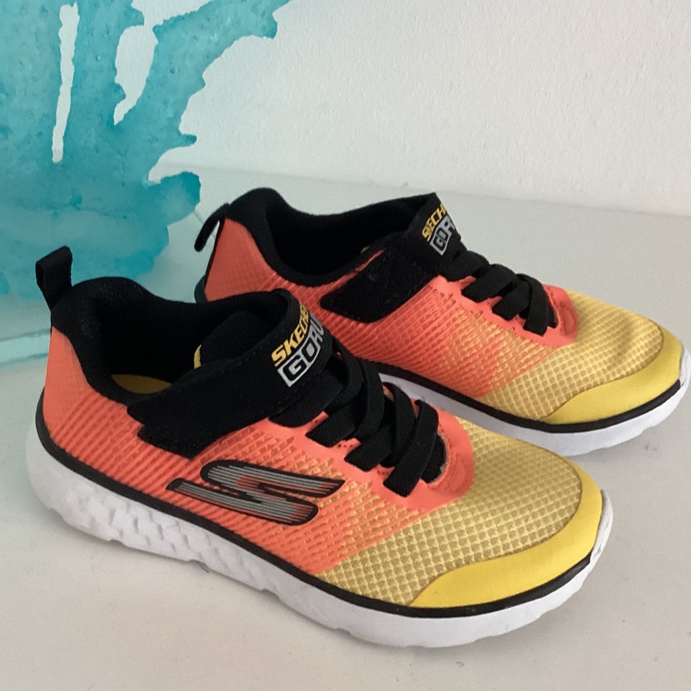 Kids Slip On Sketchers Shoes SZ 11 yellow orange and black Design With Strap NEW